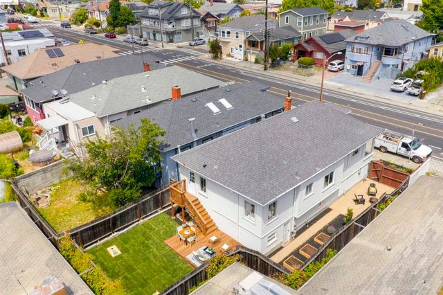 4205 West St, Oakland, CA 94608