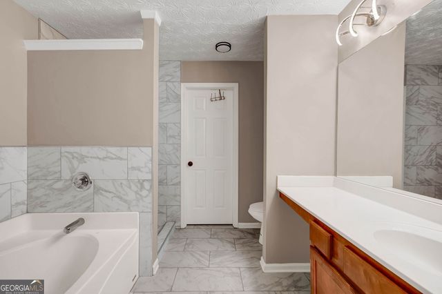1290 Adcox Square, Stone Mountain, GA 30088