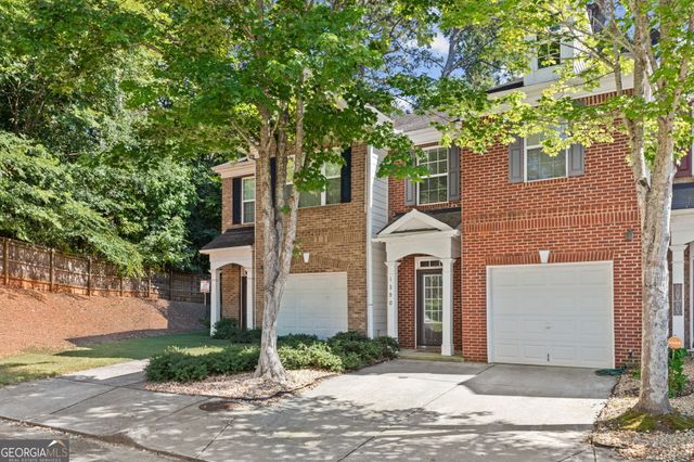 1290 Adcox Square, Stone Mountain, GA 30088