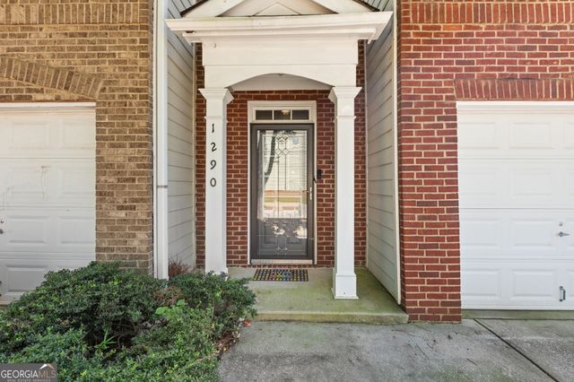 1290 Adcox Square, Stone Mountain, GA 30088