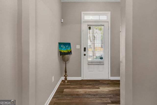 1290 Adcox Square, Stone Mountain, GA 30088