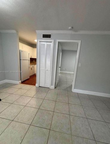 1152 NW 3rd St 2, Miami, FL 33128