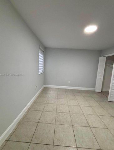 1152 NW 3rd St 2, Miami, FL 33128