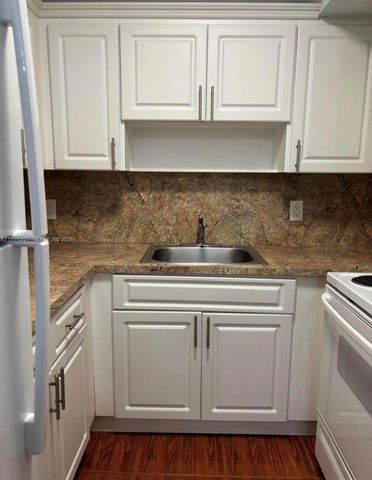 1152 NW 3rd St 2, Miami, FL 33128