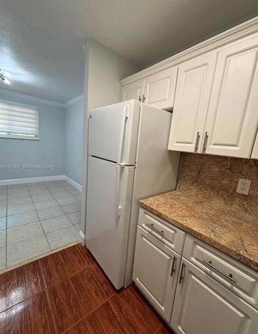 1152 NW 3rd St 2, Miami, FL 33128