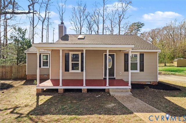 1102 Collingwood Dr, Hopewell, VA 23860