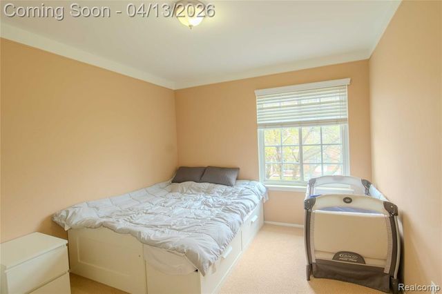 12025 Ina Drive 98, Sterling Heights, MI 48312