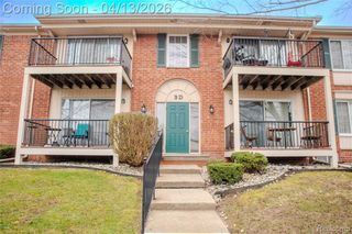 12025 Ina Drive 98, Sterling Heights, MI 48312