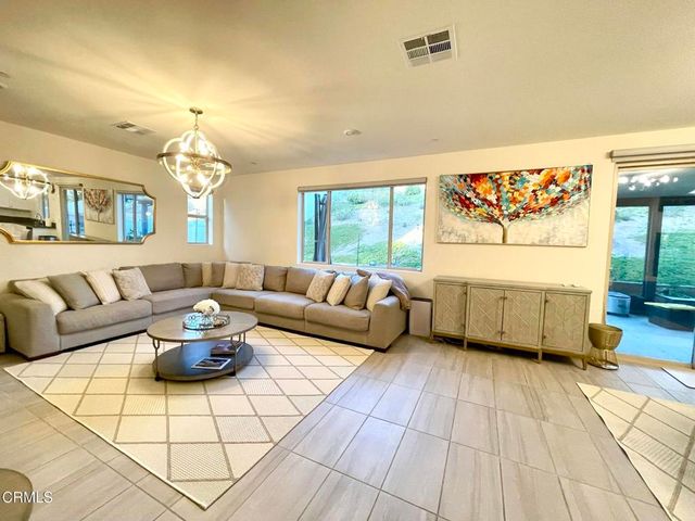 2996 Winter Park Avenue, Jurupa Valley, CA 92509