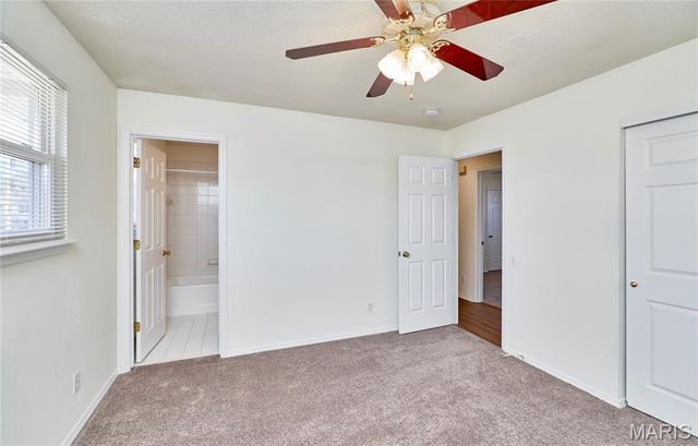 4 Sharon Court, Florissant, MO 63031