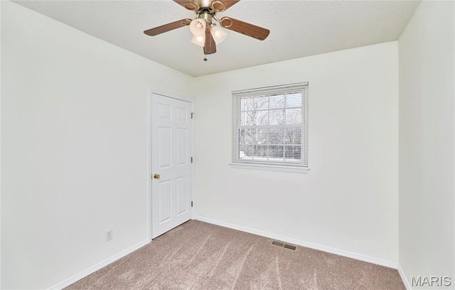 4 Sharon Court, Florissant, MO 63031