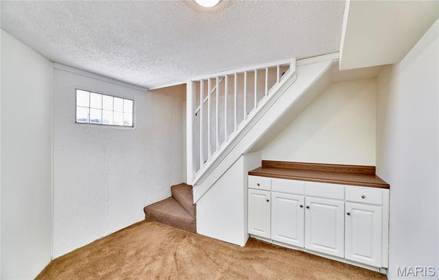 4 Sharon Court, Florissant, MO 63031