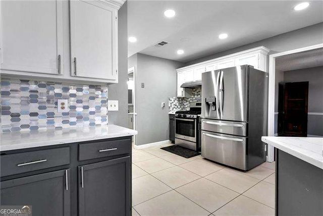 1910 Rocksram Drive, Buford, GA 30519