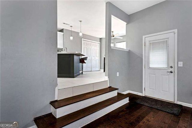 1910 Rocksram Drive, Buford, GA 30519