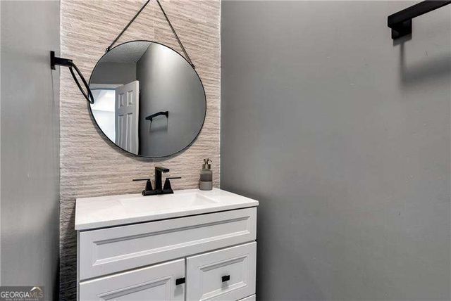 1910 Rocksram Drive, Buford, GA 30519