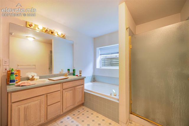 1180 Bison Ridge Drive, Colorado Springs, CO 80919