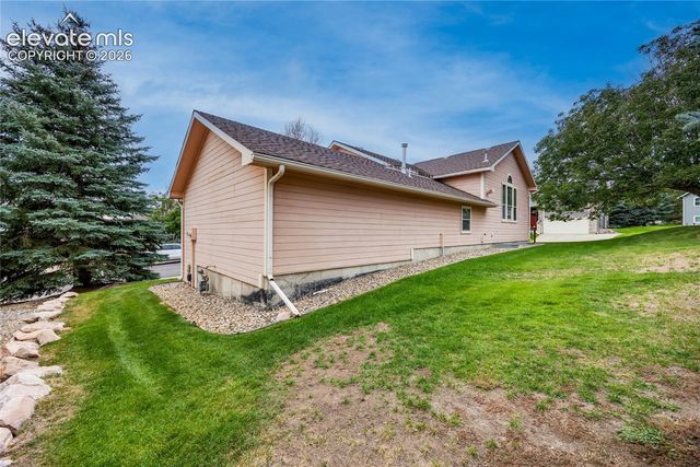 1180 Bison Ridge Drive, Colorado Springs, CO 80919