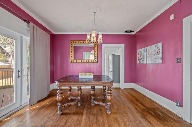 602 W Sealy Street, Alvin, TX 77511