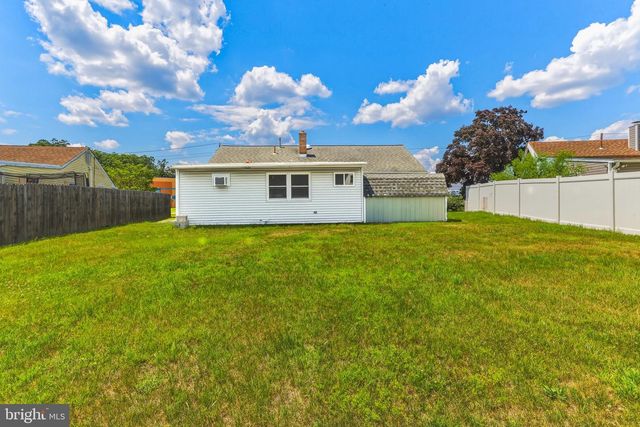 1037 MONMOUTH RD, Woodbury, NJ 08096