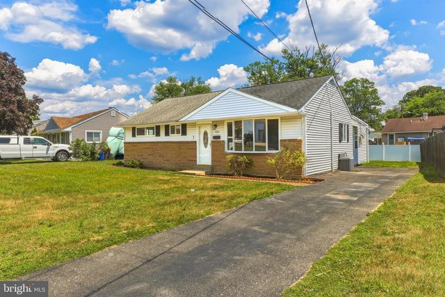 1037 MONMOUTH RD, Woodbury, NJ 08096