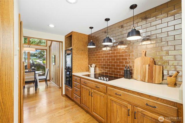 15905 23rd Lane SE, Mill Creek, WA 98012