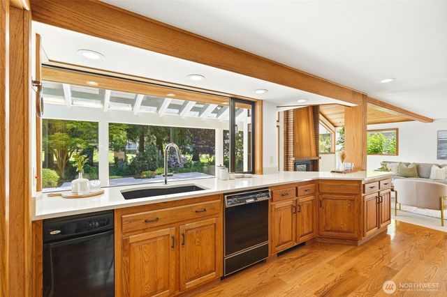 15905 23rd Lane SE, Mill Creek, WA 98012
