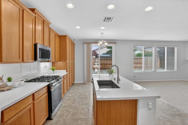 4609 Welera Way, Elk Grove, CA 95757