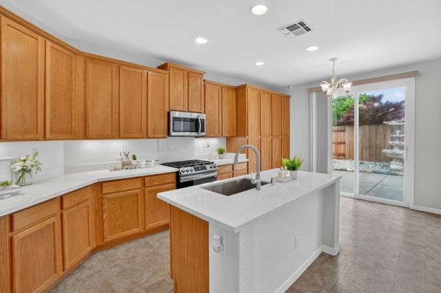 4609 Welera Way, Elk Grove, CA 95757