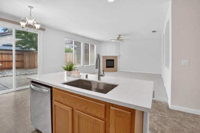 4609 Welera Way, Elk Grove, CA 95757