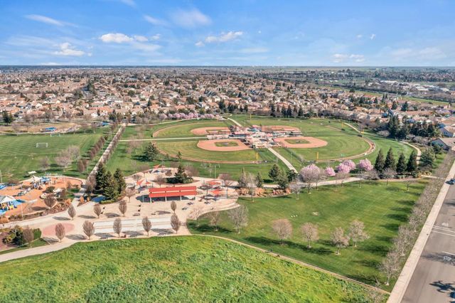 4609 Welera Way, Elk Grove, CA 95757