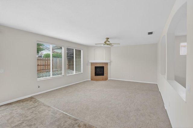 4609 Welera Way, Elk Grove, CA 95757