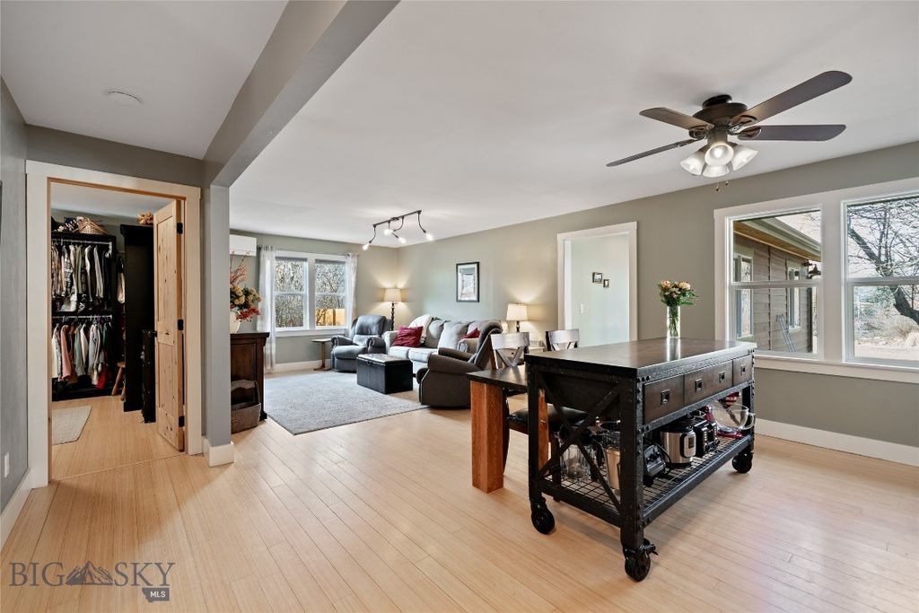 1609 Hillside Lane, Bozeman, MT 59715 photo 4