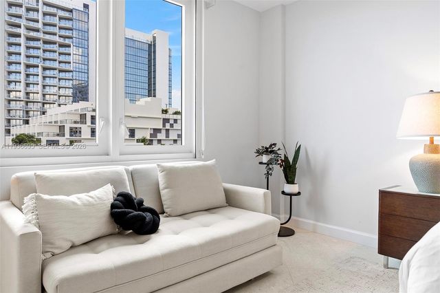 2301 Collins Avenue 408, Miami Beach, FL 33139