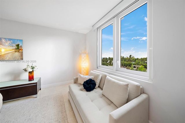 2301 Collins Avenue 408, Miami Beach, FL 33139