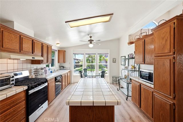 13691 Gavina ave 417, Sylmar, CA 91342