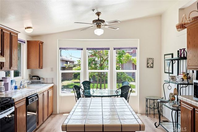 13691 Gavina ave 417, Sylmar, CA 91342