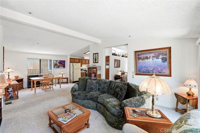 13691 Gavina ave 417, Sylmar, CA 91342