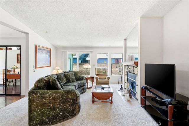 13691 Gavina ave 417, Sylmar, CA 91342
