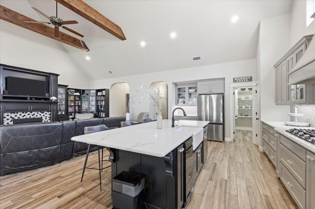 2705 River Path Court, Burleson, TX 76028