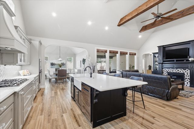 2705 River Path Court, Burleson, TX 76028