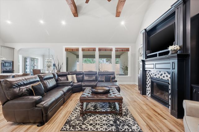 2705 River Path Court, Burleson, TX 76028