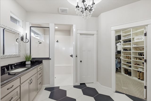 2705 River Path Court, Burleson, TX 76028