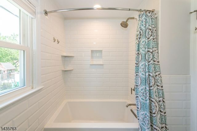 194 Whippany Rd, Hanover Twp., NJ 07981