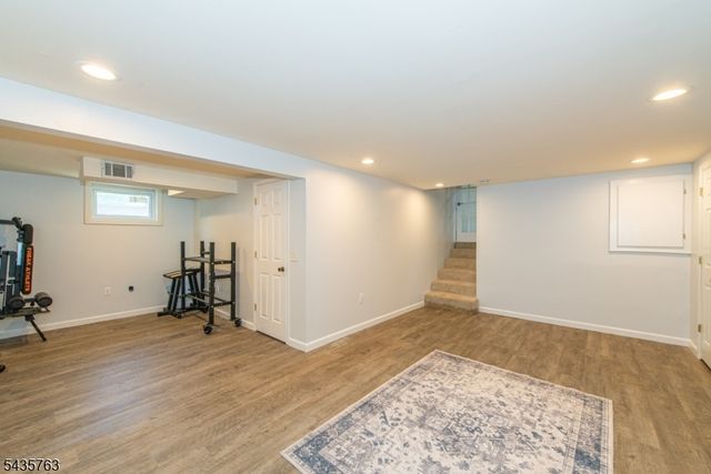 194 Whippany Rd, Hanover Twp., NJ 07981