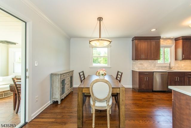 194 Whippany Rd, Hanover Twp., NJ 07981