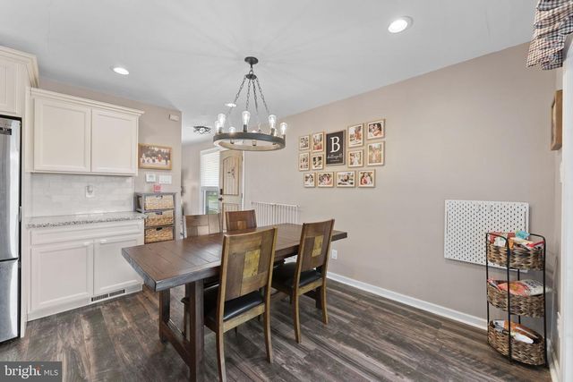 314 E LOGAN ST, Norristown, PA 19401