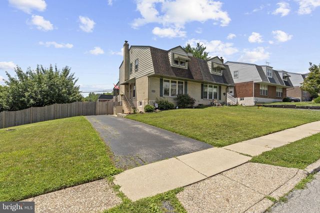 314 E LOGAN ST, Norristown, PA 19401