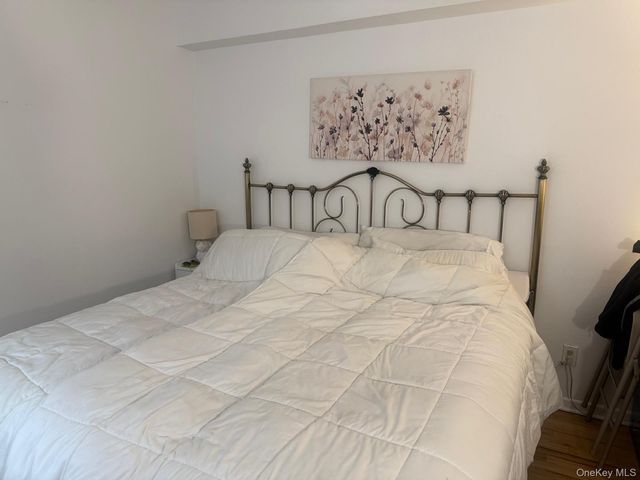 601 Chestnut Street A-21, Cedarhurst, NY 11516