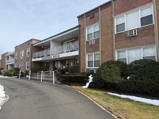 601 Chestnut Street A-21, Cedarhurst, NY 11516