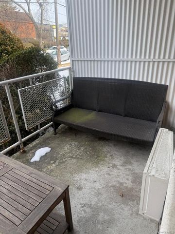 601 Chestnut Street A-21, Cedarhurst, NY 11516